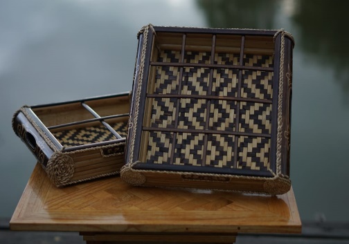 Nampan Air Mineral & Toples